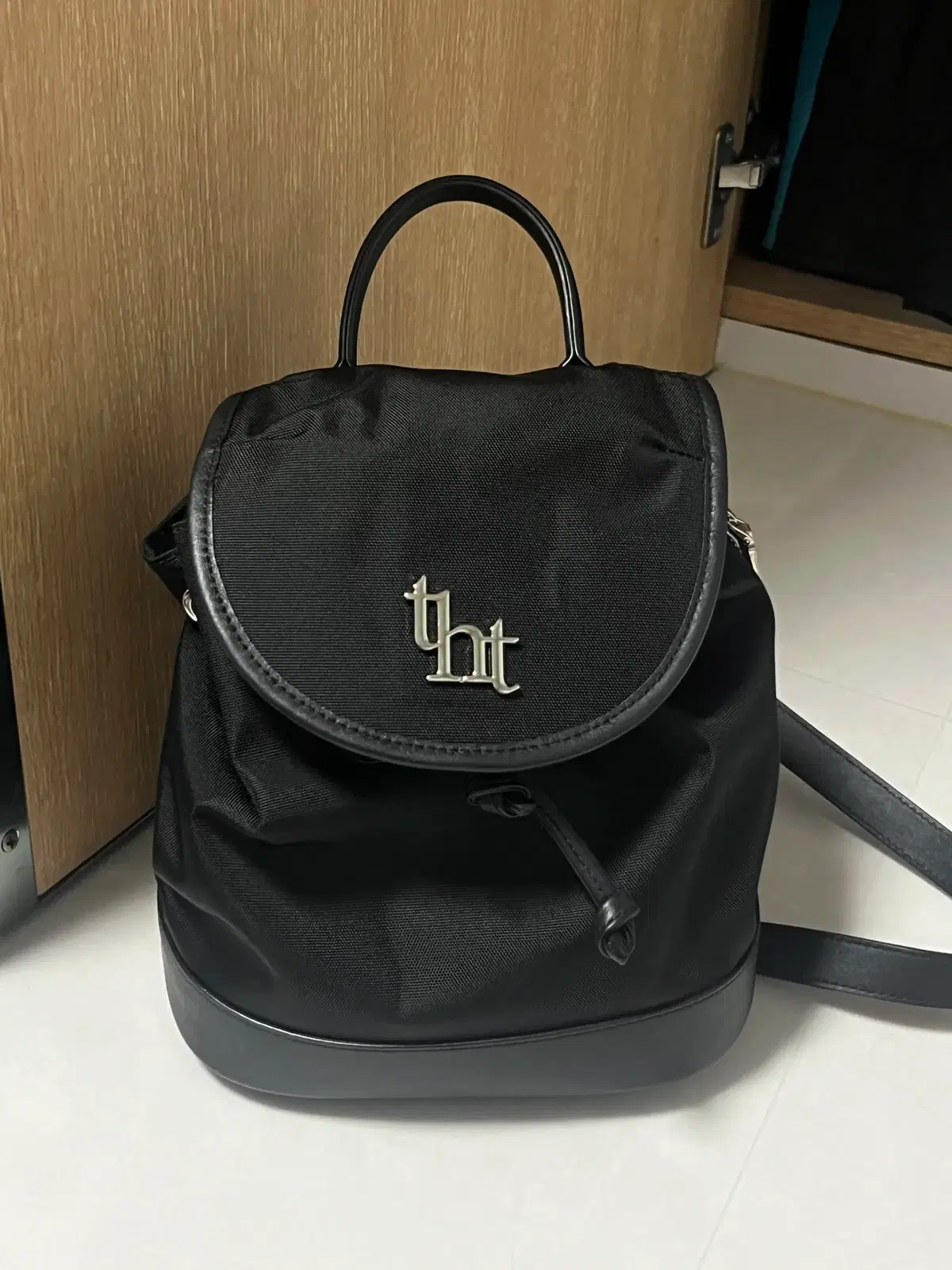 정품] 쓰리타임즈 아콘 백팩 블랙 Threetimes Acorn Bac | 브랜드 중고